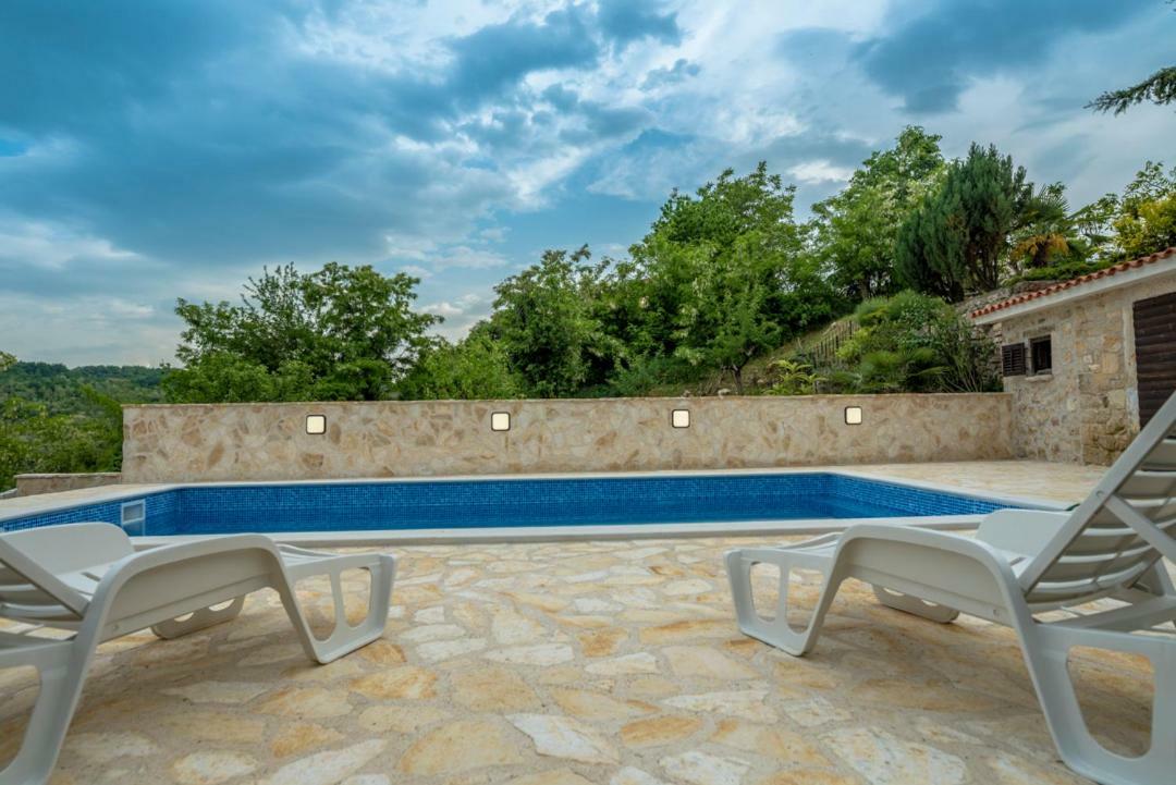 Holiday Home Vižinada Buitenkant foto