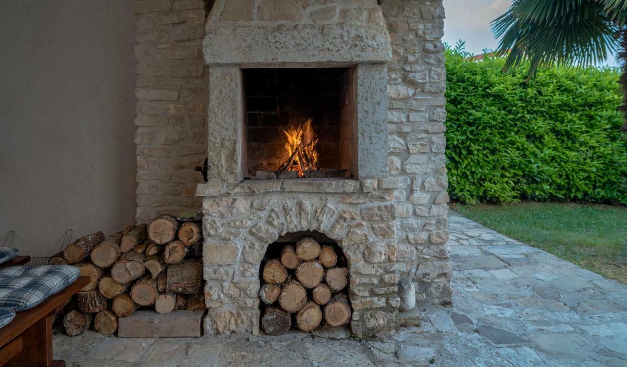 Holiday Home Vižinada Buitenkant foto